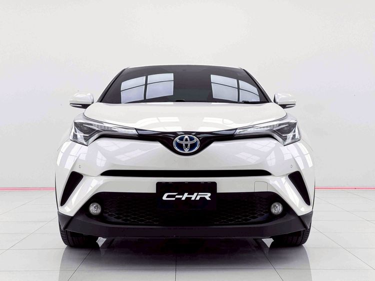 Toyota C-HR 2020 1.8 Hybrid Mid Utility-car ไฮบริด ไม่ติดแก๊ส เกียร์อัตโนมัติ ขาว รูปที่ 3