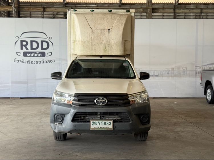 รถ Toyota Hilux Revo 2.4 J สี ขาว