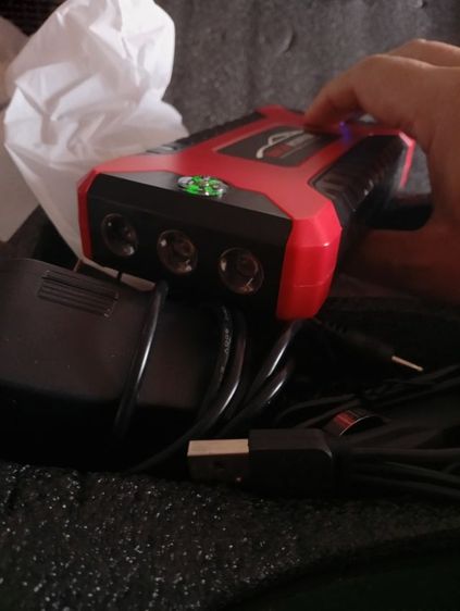 จั้มสตาร์ตรถยนต์ไฟแรงมากๆทีเดียวติด ใหม่ๆไม่ได่ใช้แล้ว