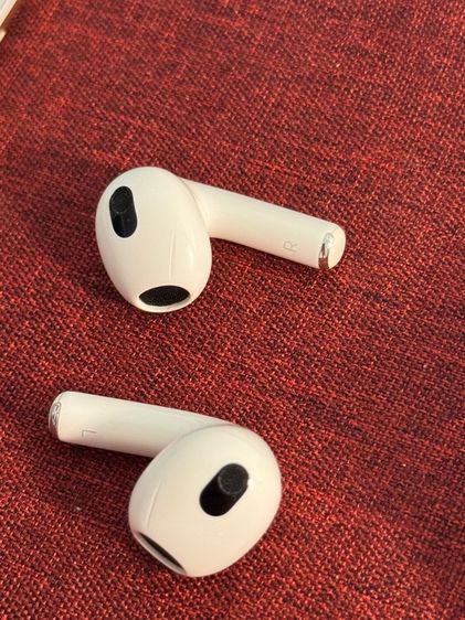 Airpods 3 แถมเคส UAG แท้ รูปที่ 6