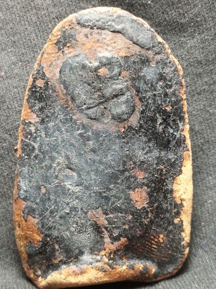 พระเปิมลำพูนลงรักครับ รูปที่ 4