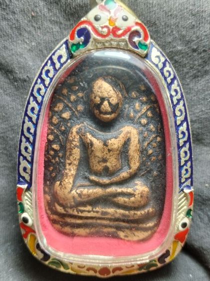 พระเปิมลำพูนลงรักครับ