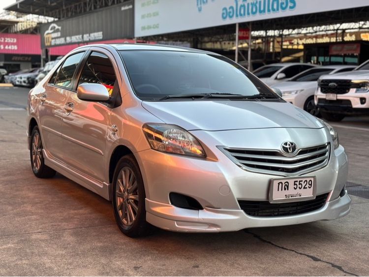 Toyota Vios 2012 1.5 E Sedan เบนซิน ไม่ติดแก๊ส เกียร์ธรรมดา ขาว รูปที่ 4