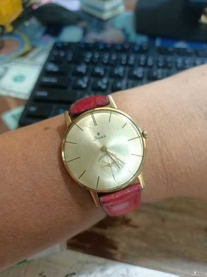 Vintage Stowa Classic Slim gold Mens Watch Swiss made 1965-70's gold 10 micron ระบบไขลาน 2 เข็มครึ่ง ชนาด 34-35มม.คลาสสิคบางเฉียบ เครื่องทอง รูปที่ 12