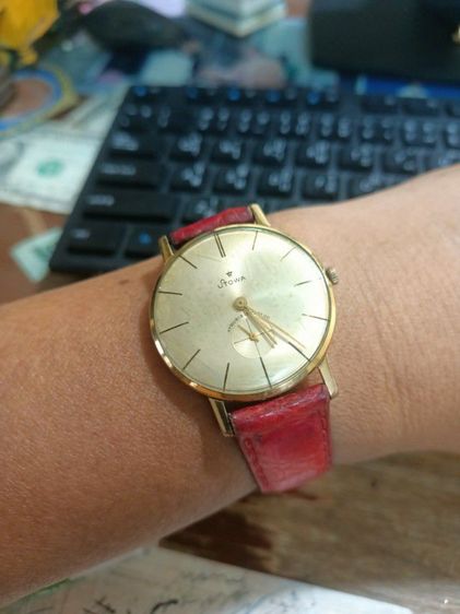 Vintage Stowa Classic Slim gold Mens Watch Swiss made 1965-70's gold 10 micron ระบบไขลาน 2 เข็มครึ่ง ชนาด 34-35มม.คลาสสิคบางเฉียบ เครื่องทอง รูปที่ 6