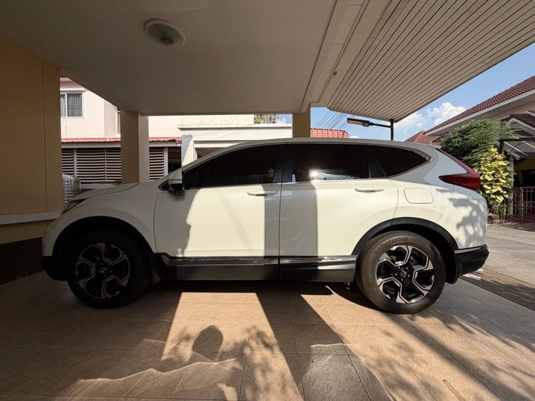 Honda CR-V 2018 2.4 EL 4WD Utility-car เบนซิน ไม่ติดแก๊ส เกียร์อัตโนมัติ ขาว รูปที่ 4