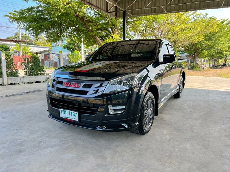 รถ Isuzu D-MAX 2.5 X-Series สี ดำ