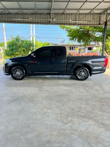Isuzu D-MAX 2015 2.5 X-Series Pickup ดีเซล ไม่ติดแก๊ส เกียร์ธรรมดา ดำ รูปที่ 2