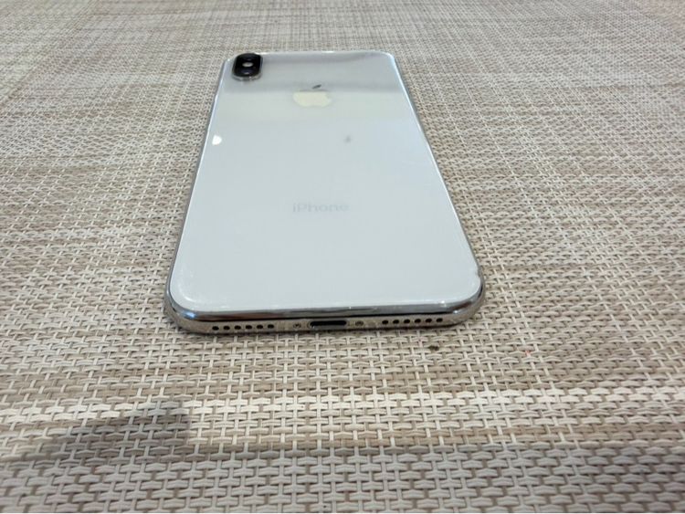 64 GB iPhone X 64 หน้าจอมีรอยขนแมว ใช้งานปกติทุกอย่าง