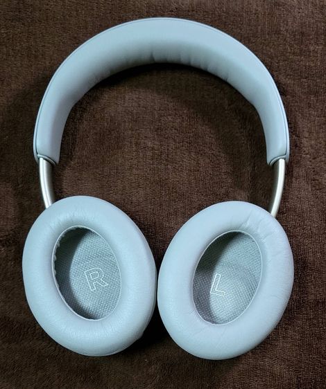 ขายหูฟัง Bose QuietComfort Ultra (รุ่นครอบหู) สีสวย Sandstone ใช้น้อยมาก สภาพดี มีประกันถึง พ.ย 69 ขาย 8,900 บาท รูปที่ 2