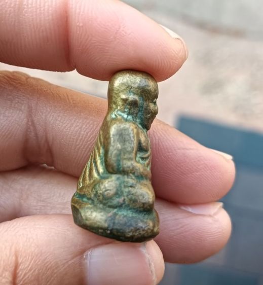 พระรูปหล่อเก่า 1 องค์ รูปที่ 3