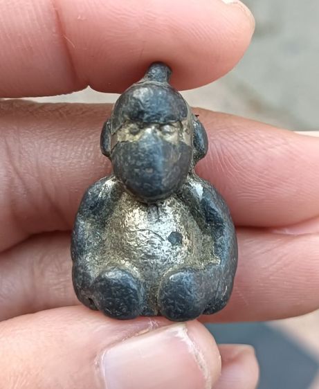 พระสีเก่า 1 องค์