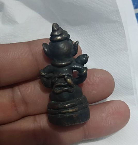 พระปิดตาหล่อไม่รู้ที่ รูปที่ 2