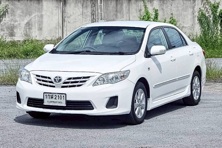 Toyota Altis 2013 1.6 G Sedan เบนซิน ไม่ติดแก๊ส เกียร์อัตโนมัติ ขาว รูปที่ 4