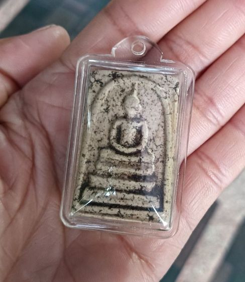 พระสมเด็จในกรอบพลาสติก 1 องค์