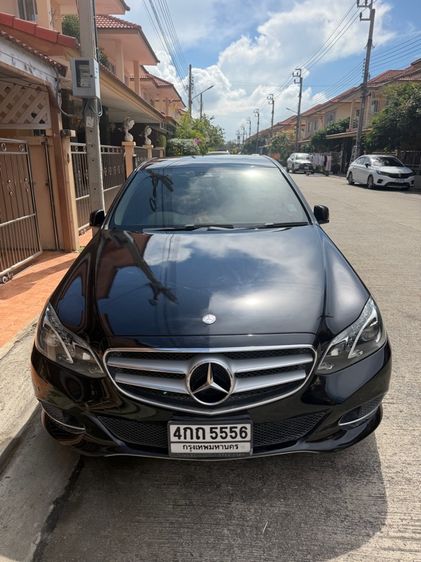 Mercedes-Benz E-Class 2015 E200 Sedan เบนซิน ไม่ติดแก๊ส เกียร์อัตโนมัติ ดำ รูปที่ 2