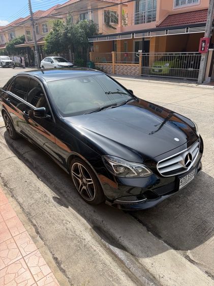 รถ Mercedes-Benz E-Class E200 สี ดำ