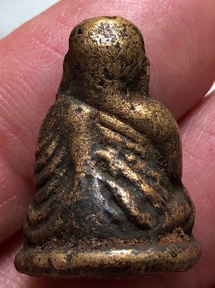 รูปหล่อเก่าให้เช่าค่ะ รูปที่ 4