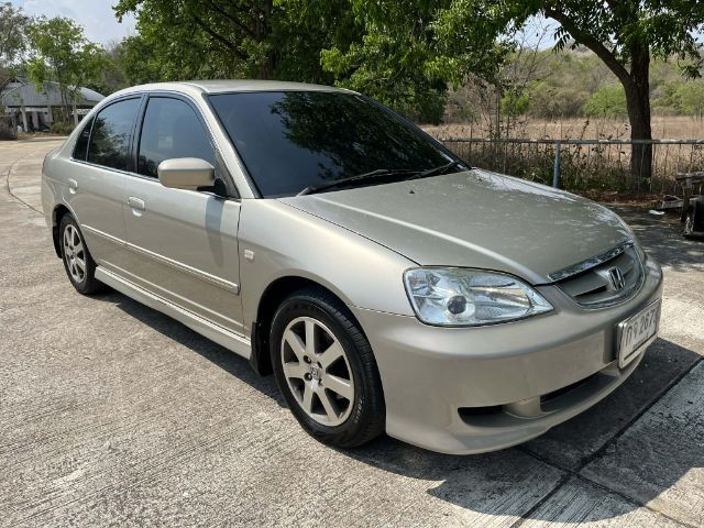 รถ Honda Civic 1.7 VTi สี บรอนซ์ทอง