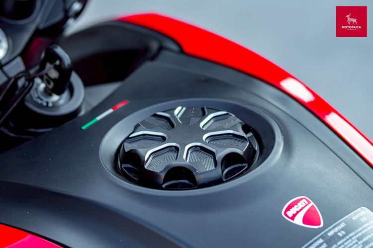 Ducati Hypermotard821 ปี2016 สีแดงล้อทอง ท่อSC วิ่ง33,000Km. รูปที่ 13