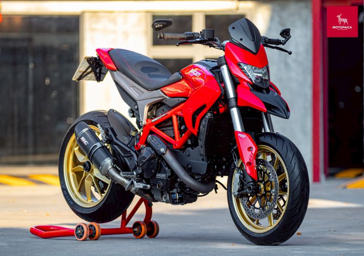 Ducati Hypermotard821 ปี2016 สีแดงล้อทอง ท่อSC วิ่ง33,000Km.