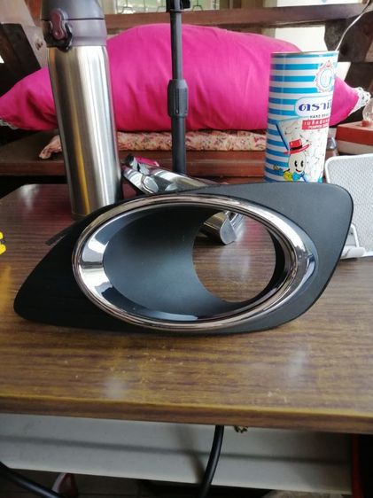 กรอบไฟตัดหมอกโตโยต้า 100 บาทส่งฟรี รูปที่ 3