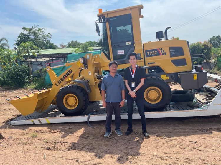 รถตักล้อยาง รูปที่ 5