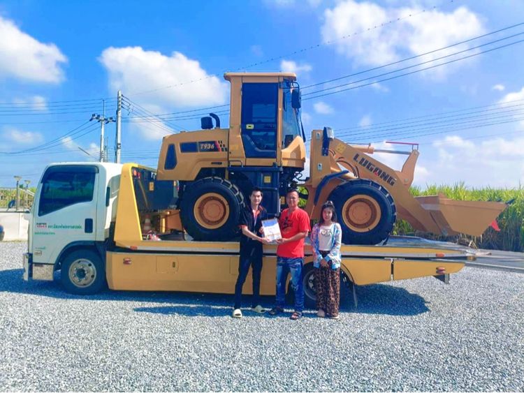 รถตักล้อยาง รูปที่ 6