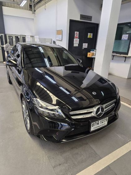 Mercedes-Benz C-Class 2019 C220 Sedan ดีเซล เกียร์อัตโนมัติ ดำ รูปที่ 4