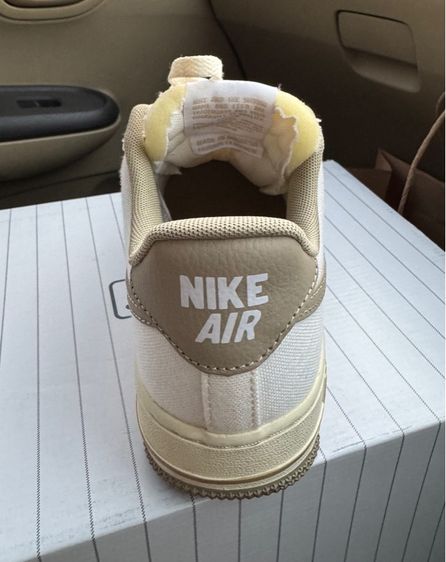 รองเท้าNike มือสองสภาพดี รูปที่ 2