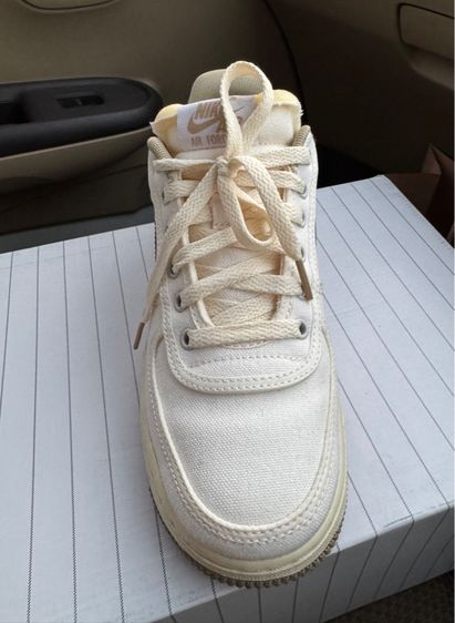 รองเท้าNike มือสองสภาพดี รูปที่ 4
