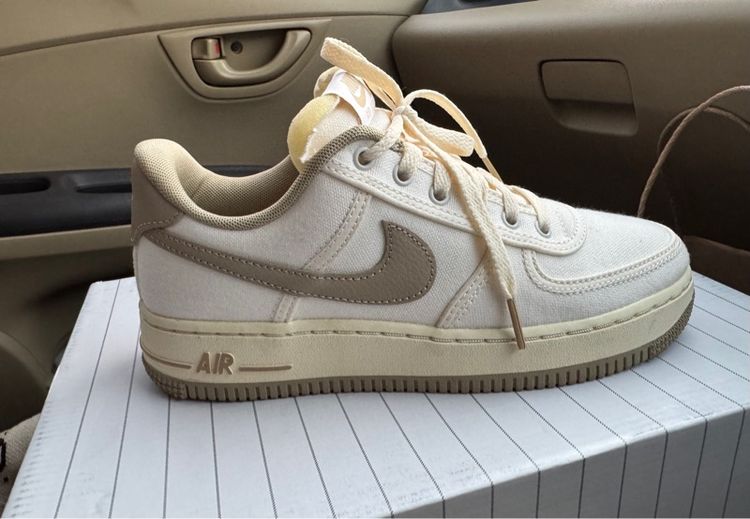 รองเท้าNike มือสองสภาพดี รูปที่ 5