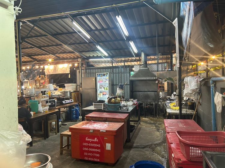 เซ้งร้านอาหารอีสาน-ก๋วยเตี๋ยว ย่านพรานนกตัดใหม่ จรัญสนิทวงศ์ มีบริษัทเยอะใกล้ร้าน รูปที่ 2