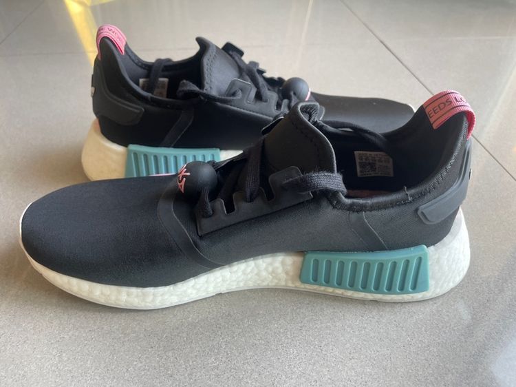 adidas NMD R1 Andre Saraiva Love Unoin รูปที่ 5