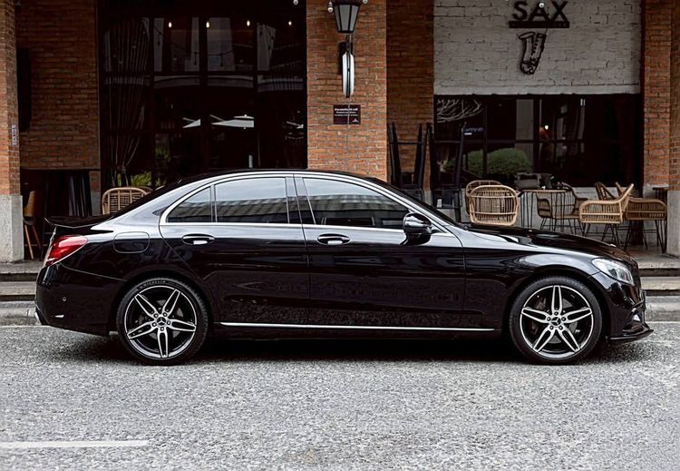 Mercedes-Benz C-Class 2016 C350e Sedan เบนซิน ไม่ติดแก๊ส ดำ รูปที่ 3