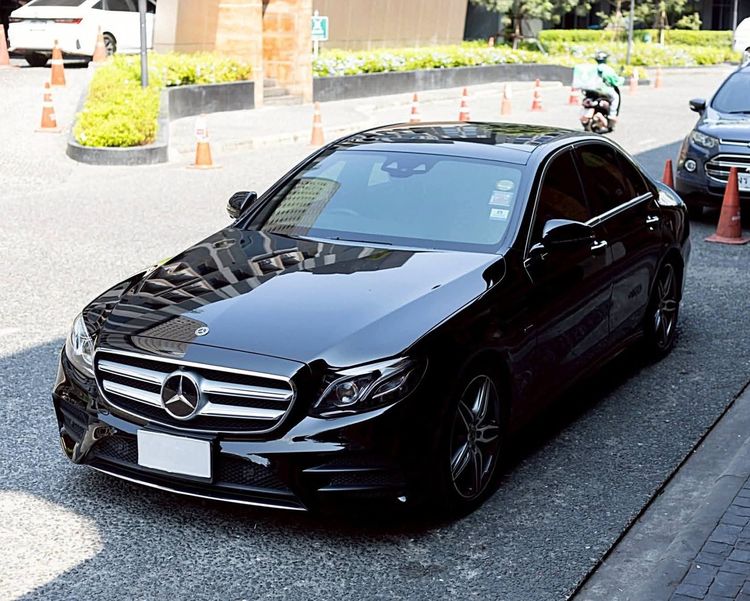 Mercedes-Benz E-Class 2019 E350 AMG Sedan เบนซิน ไม่ติดแก๊ส เกียร์อัตโนมัติ ดำ รูปที่ 2