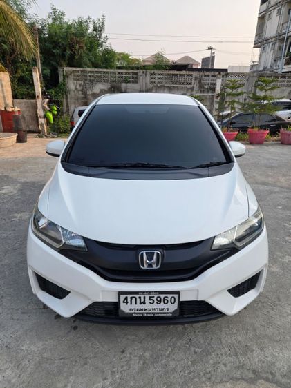 Honda Jazz 2015 1.5 S Sedan เบนซิน ไม่ติดแก๊ส เกียร์อัตโนมัติ ขาว รูปที่ 4