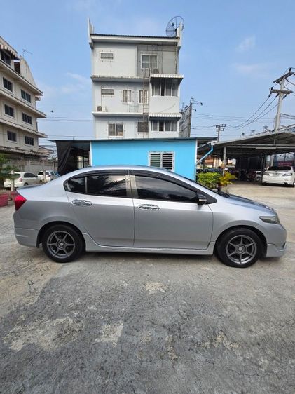 Honda City 2013 1.5 Sv i-VTEC Sedan เบนซิน ไม่ติดแก๊ส เกียร์อัตโนมัติ เทา รูปที่ 3