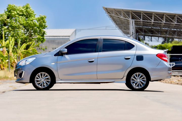 Mitsubishi Attrage 2018 1.2 GLS LTD Sedan เบนซิน เกียร์อัตโนมัติ เทา รูปที่ 2