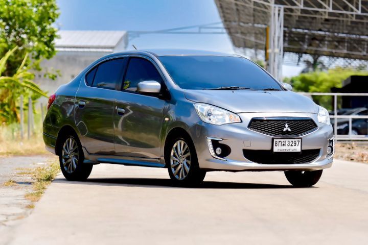 รถ Mitsubishi Attrage 1.2 GLS LTD สี เทา