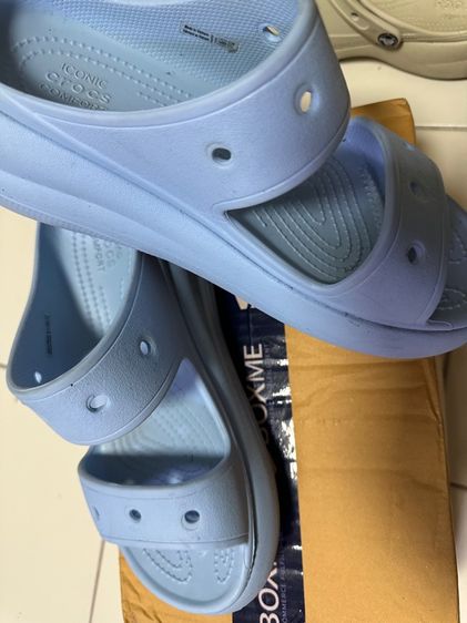 CROCS รองเท้าแตะผู้ใหญ่ CRUSH SANDALS รุ่น 2076704NS - BLUE CALCITE รูปที่ 3