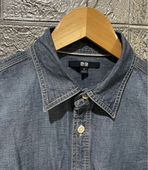 เสืัอ Uniqlo รูปที่ 2