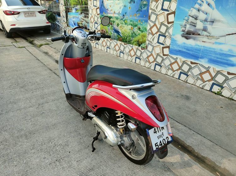 🛵ยังไงก็ขาย SCOOPY-i ปี 54 เครื่องดี สีสวย สตาร์ทมือ เล่มชุดโอนครบ+เปลี่ยนถ่ายน้ำมันเครื่องฟรี ส่งฟรี30 ก.ม รูปที่ 6