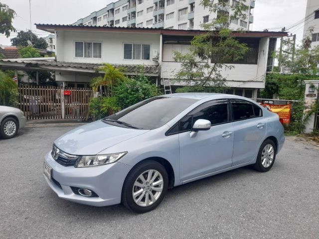 Honda Civic 2012 1.8 E i-VTEC Sedan เบนซิน ไม่ติดแก๊ส เกียร์อัตโนมัติ เทา รูปที่ 4