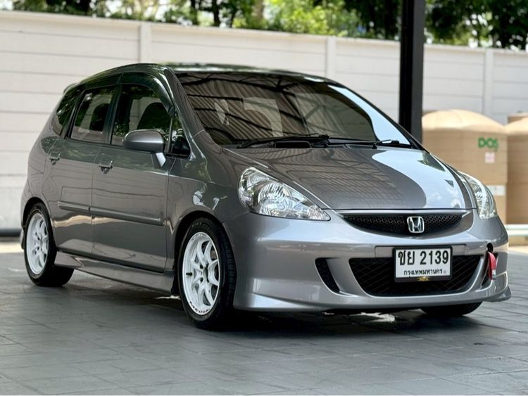 Honda Jazz 2007 1.5 V VTEC Sedan เบนซิน ไม่ติดแก๊ส เกียร์อัตโนมัติ เทา รูปที่ 2