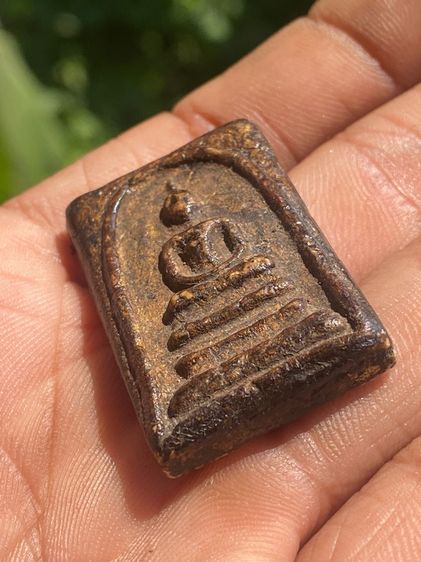 พระเนื้อผงสมเด็จเก่าไม่ทราบที่ รูปที่ 5