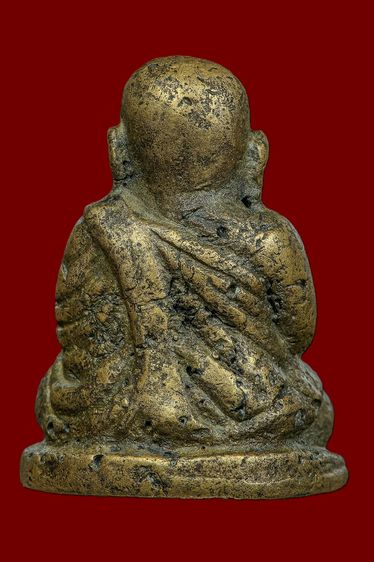 หลวงพ่อเงินพิมพ์นิยม รูปที่ 4