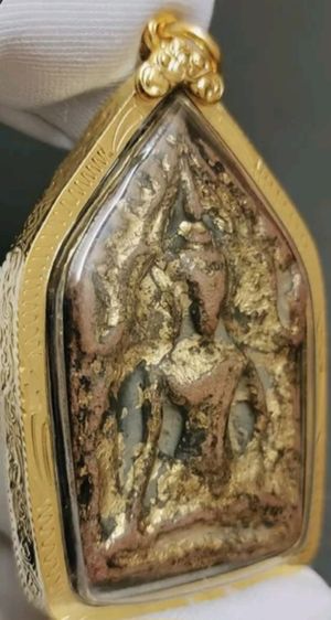 เชิญกดเลื่อนชมภาพ พระกรุเก่า แปลกมีเพียง 7 ชิ้น  รูปที่ 10