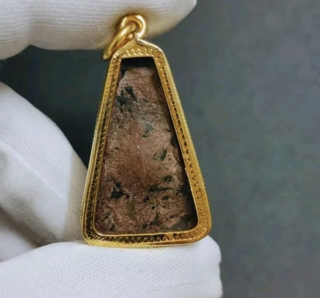 พระกรุเก่า มีหลายองค์ให้เลือก รูปที่ 12