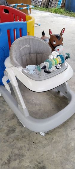 รถหัดเดินเด็ก